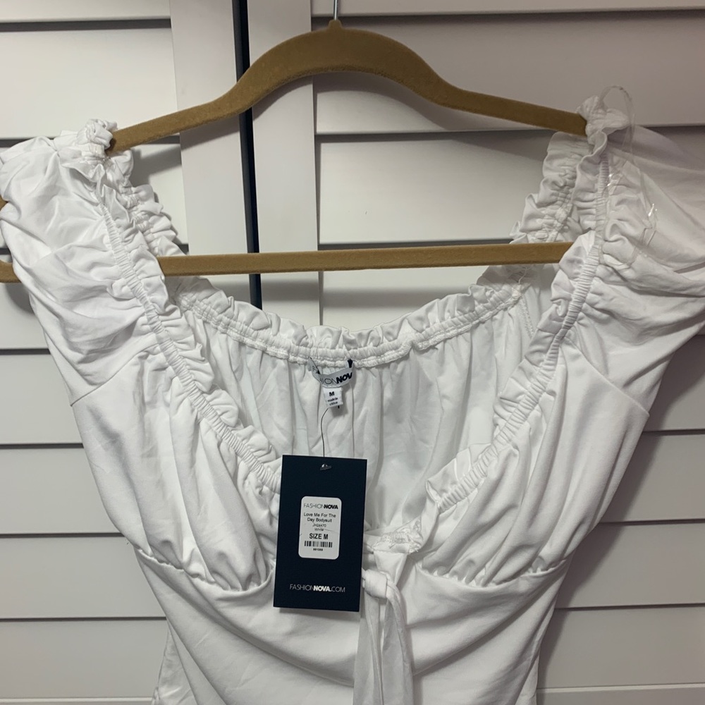 BRAND NEW Fashion Nova Top